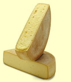 Ser Raclette Seiler -Szwajcaria (1/2 kręgu). Waga 2,6-3 kg.