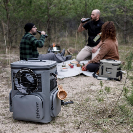 Lodówka turystyczna Petromax Cooler Backpack 17 litrów kolor szary